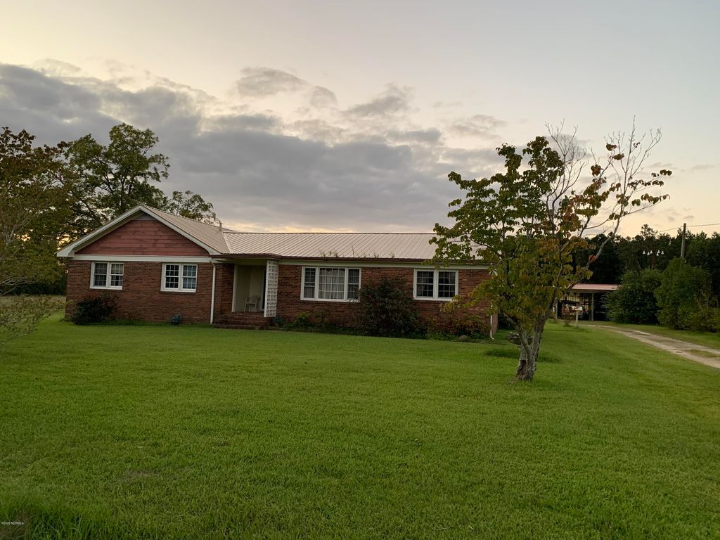 3921 Ash Little River Rd NW, Ash, NC 28420 3 Bed, 2 Bath Single