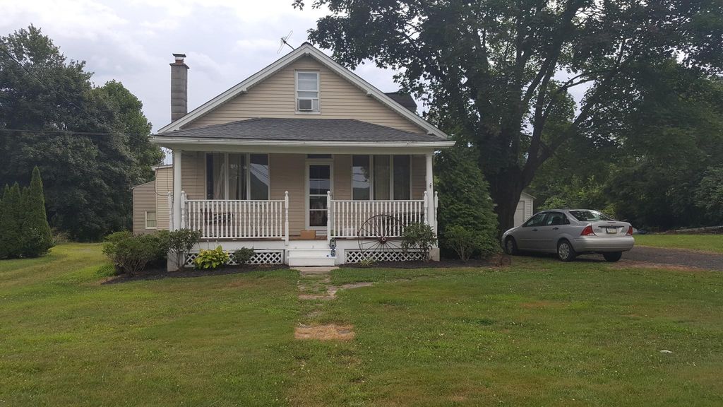 27 Mahanoy Ave, Tamaqua, PA 4 Bed, 2 Bath SingleFamily Home 20