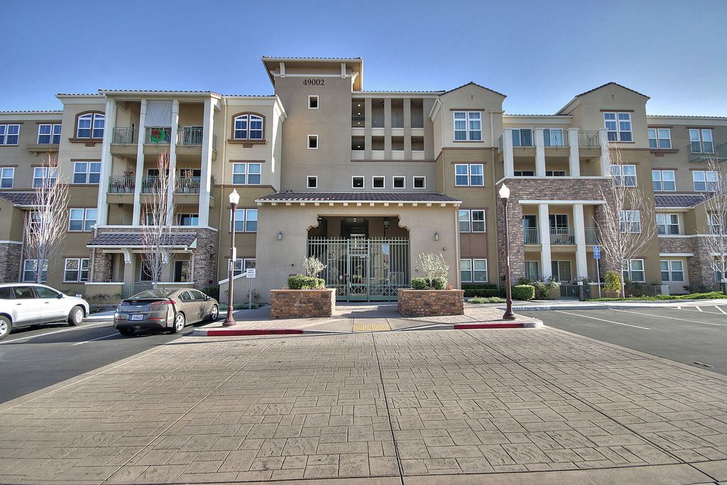 49002 Cinnamon Fern Cmn 421, Fremont, CA 2 Bed, 3 Bath