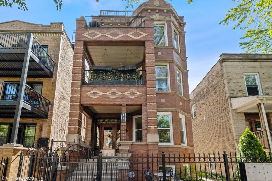 835 N Maplewood Ave #1F, Chicago, IL 60622