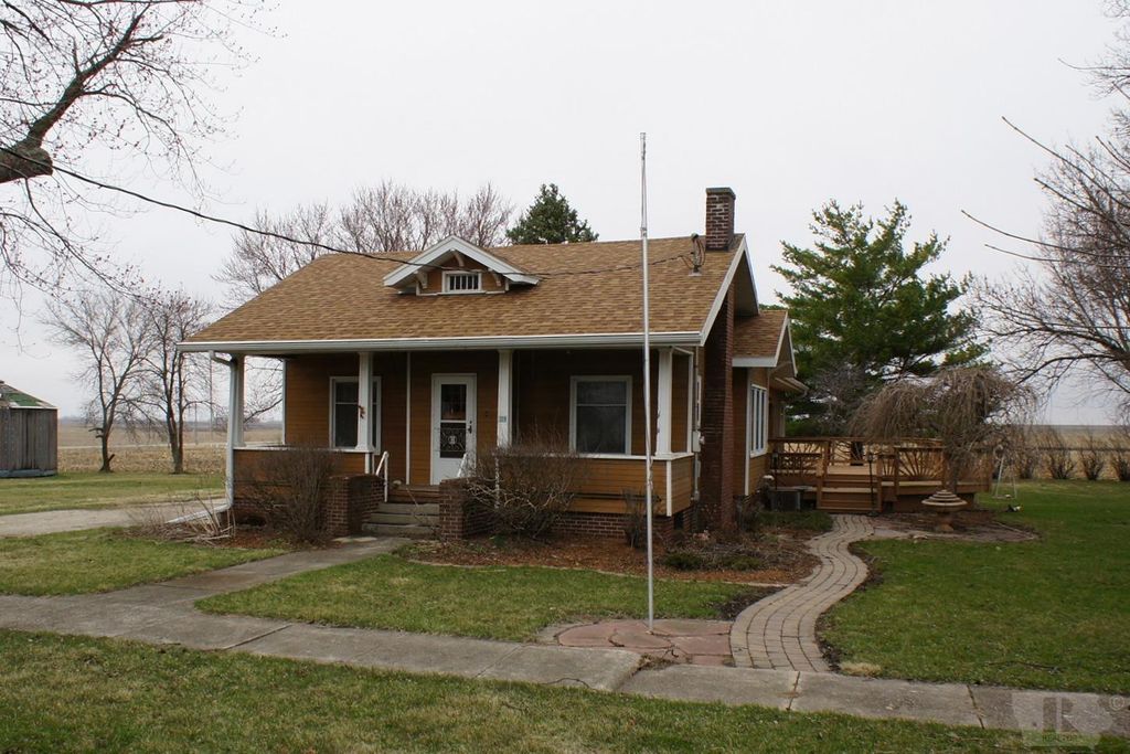 324 Maple St, Kamrar, IA 3 Bed, 2 Bath SingleFamily Home 35 Photos