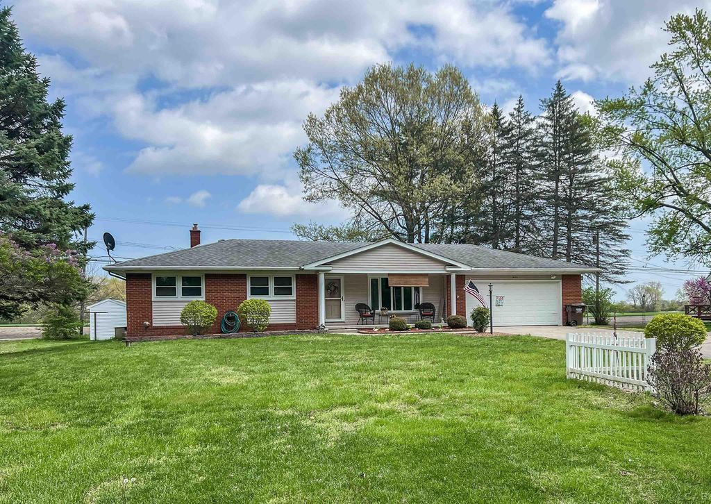 2046 N Raisinville Rd, Monroe, MI 48162 Trulia