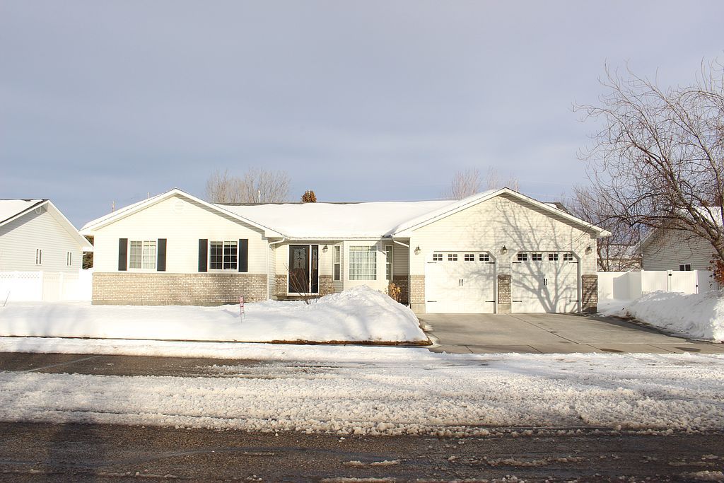 152 K St, Rexburg, ID 83440