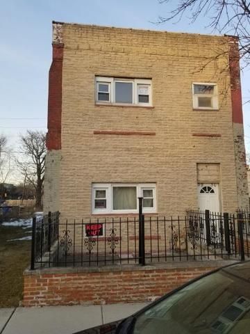 3950 W Ontario St, Chicago, IL 60624