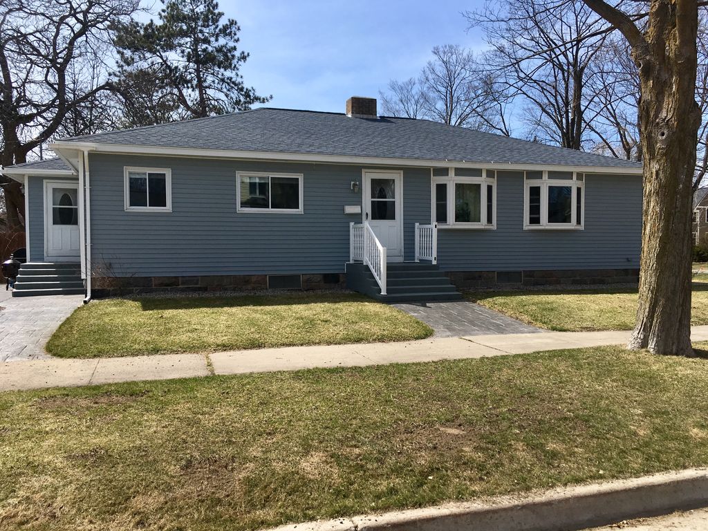 601 5th St, Traverse City, MI 49684 Trulia