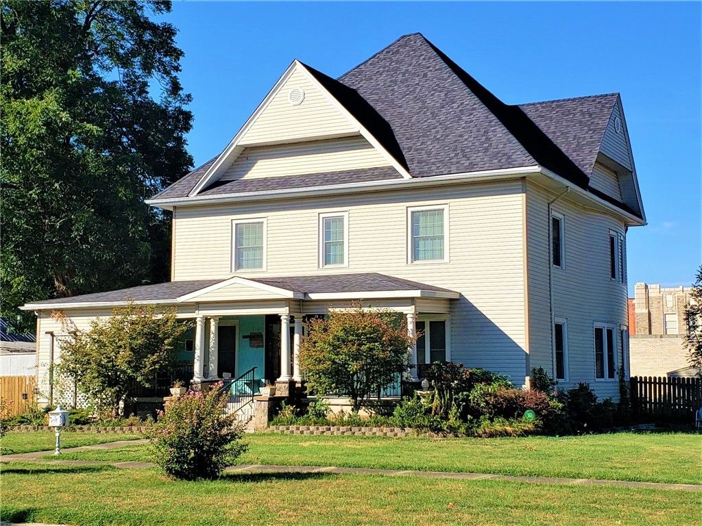 301 E 8th St, Holdenville, OK 74848 MLS 1020290 Trulia