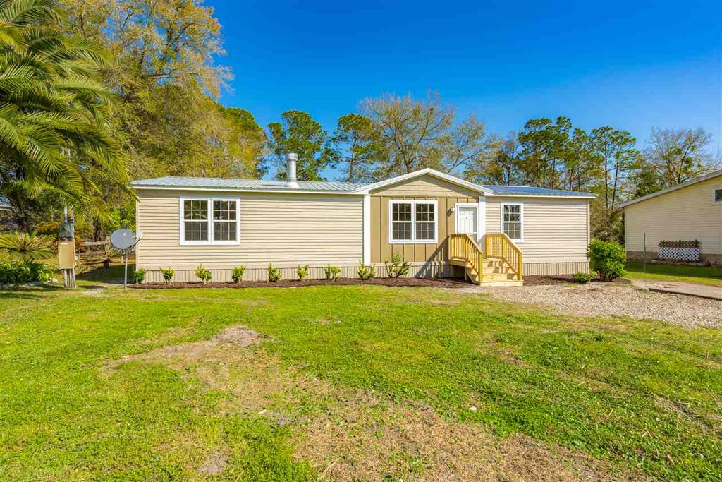 110 Waterside Ave, Satsuma, FL 32189 Trulia