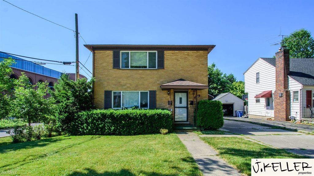 301 Potter Ave, Ann Arbor, MI 48103