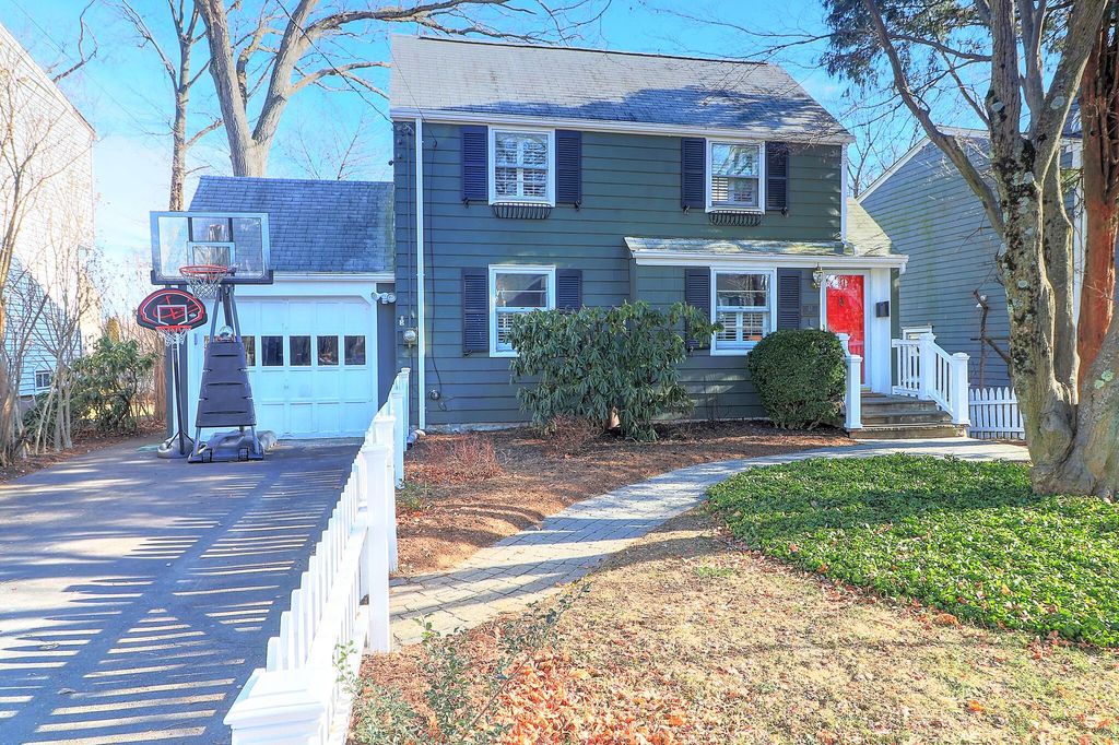 57 Ave, Norwalk, CT 06851 Trulia