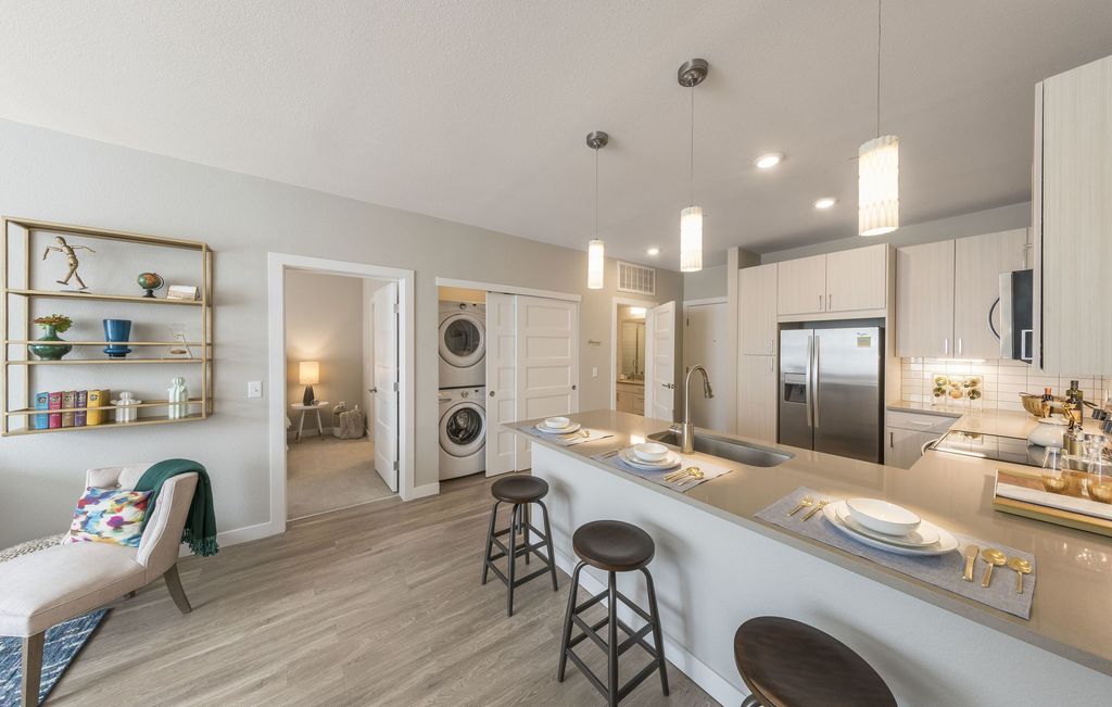 85 S Union Blvd, Lakewood, CO 80228