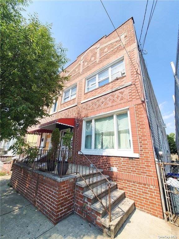 79-35 68th Avenue, Flushing, NY 11379