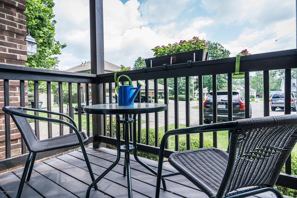 186 Saint Matthews Ave 1, Louisville, KY 2 Bed, 2 Bath Condo 32