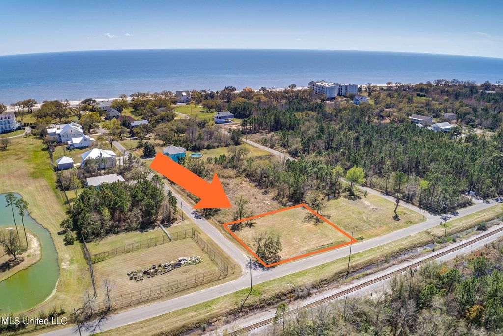 21 Sherman Ave, Pass christian, MS 39571 Trulia