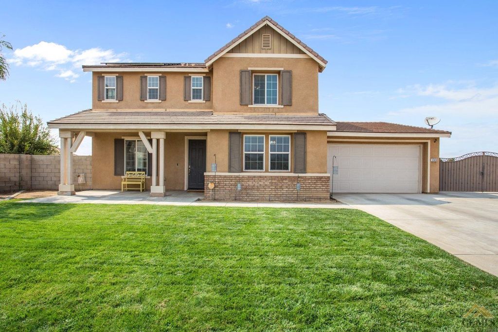 12410 Sundance Canyon Dr, Bakersfield, CA 93312
