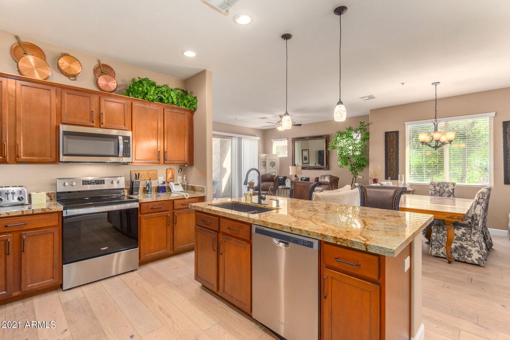 250 W Queen Creek Rd #248, Chandler, AZ 85248