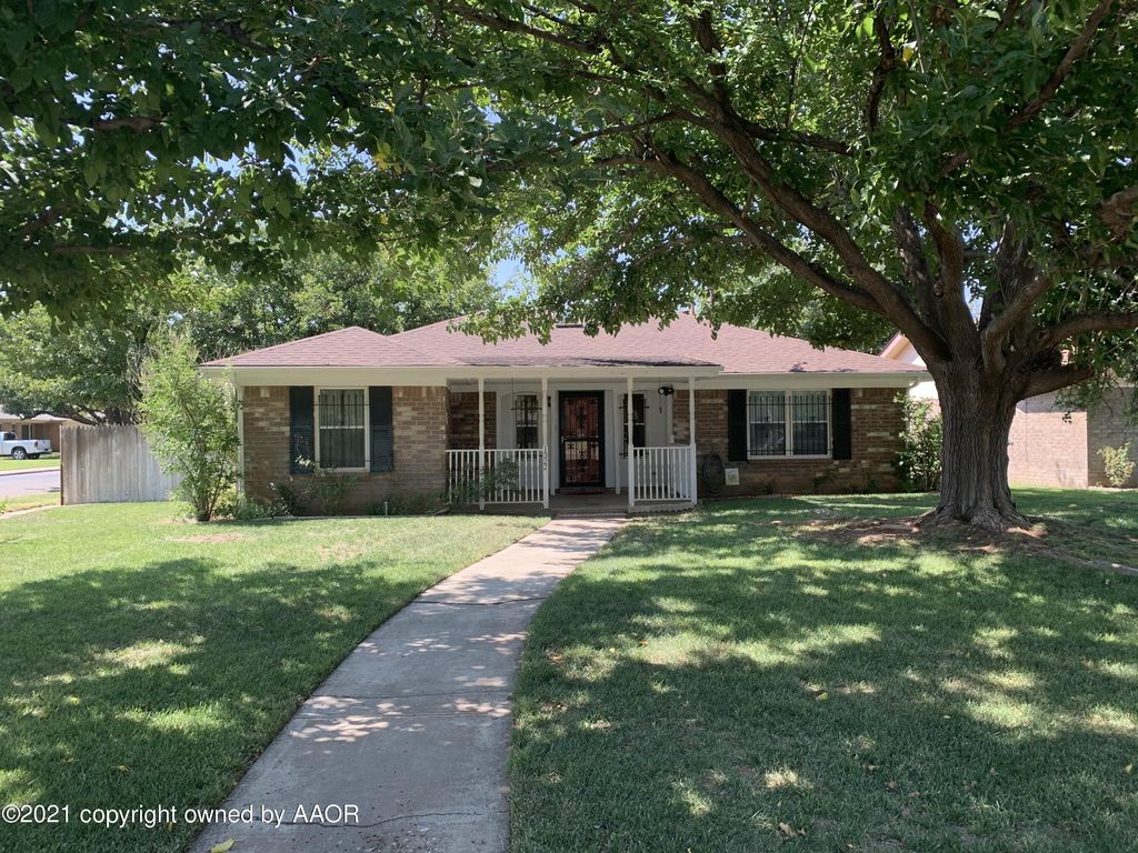 1322 Buena Vista St, Amarillo, TX 79106