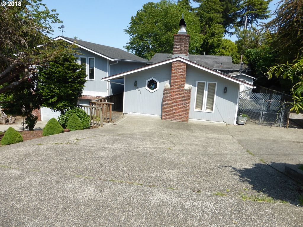 365 N 18th St, Reedsport, OR 97467 Trulia