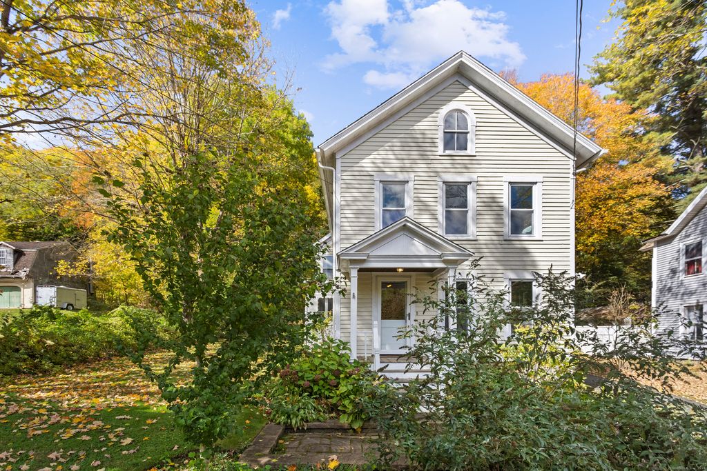 2627 Dayton St, Sandy Hook, CT 06482 MLS 24046613 Trulia