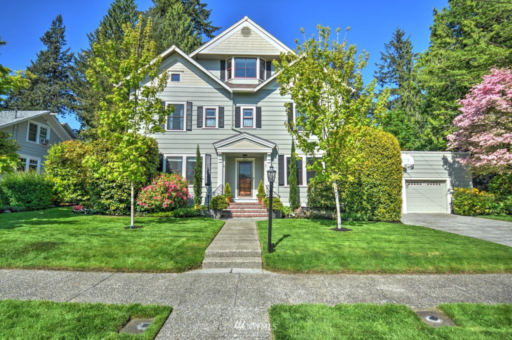 1617 Sylvester Street SW, Olympia, WA 98501
