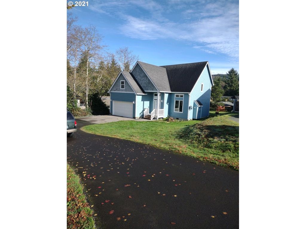 1389 Stillwater Ct, Seaside, OR 97138