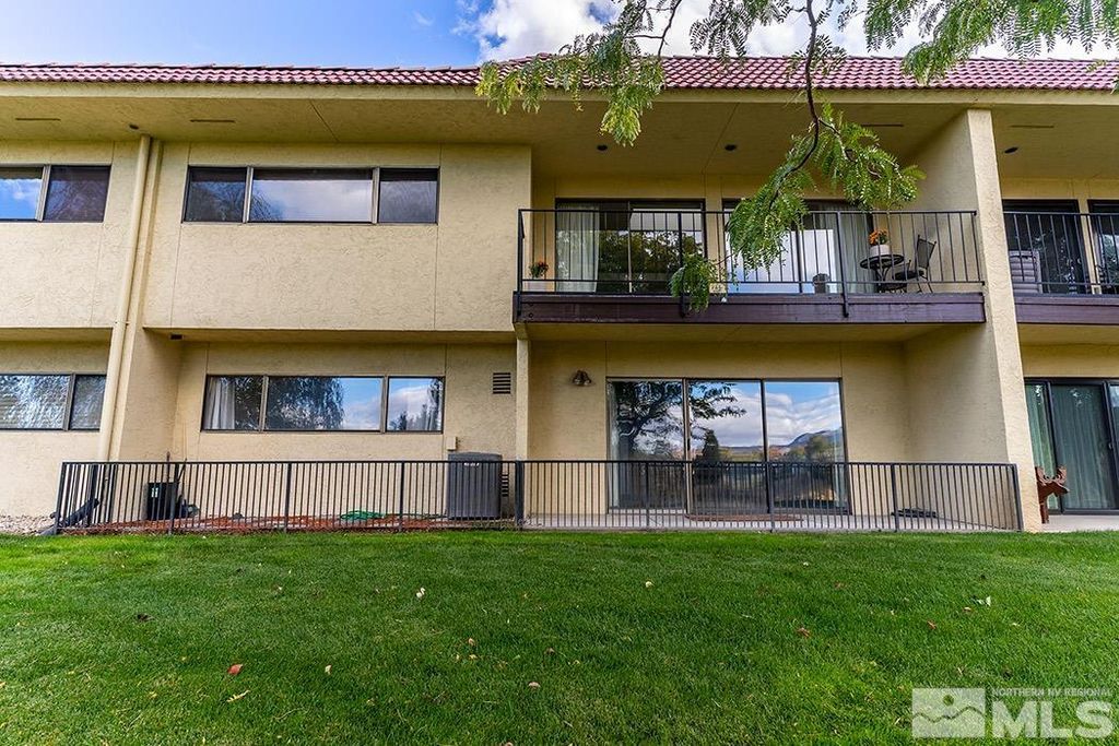 3353 Skyline Blvd, Reno, NV 89509