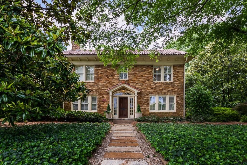 27 S Avondale Rd, Avondale Estates, GA 5 Bed, 4 Bath SingleFamily