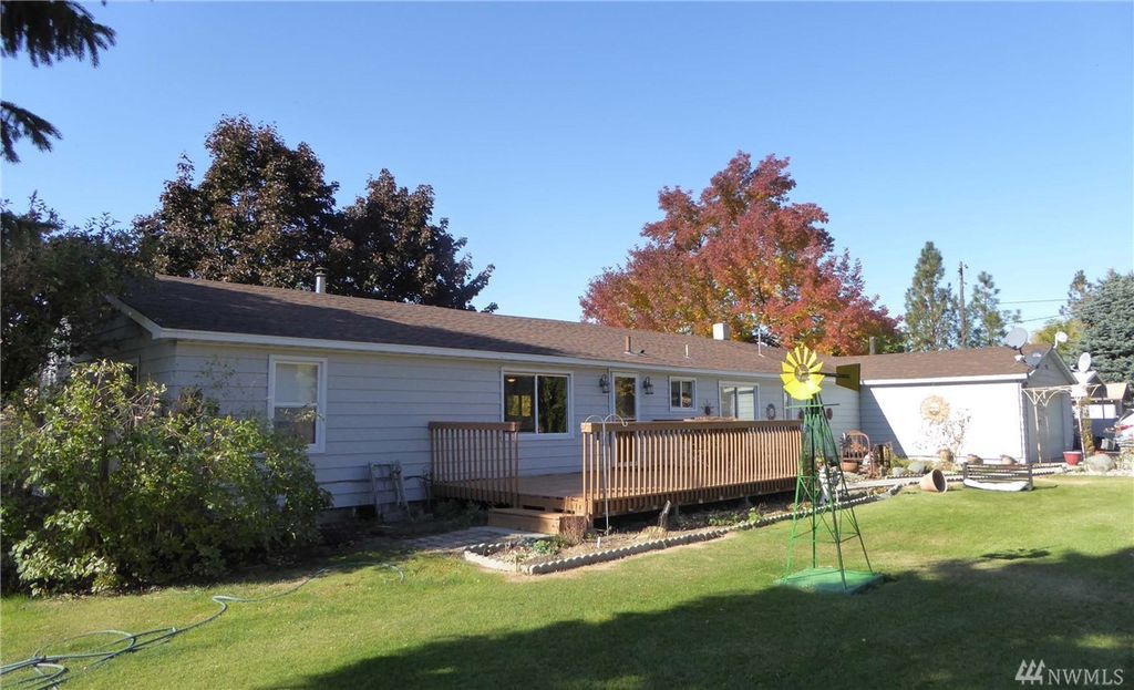 375 Elmer City Access Rd, Coulee Dam, WA 3 Bed, 1 Bath SingleFamily