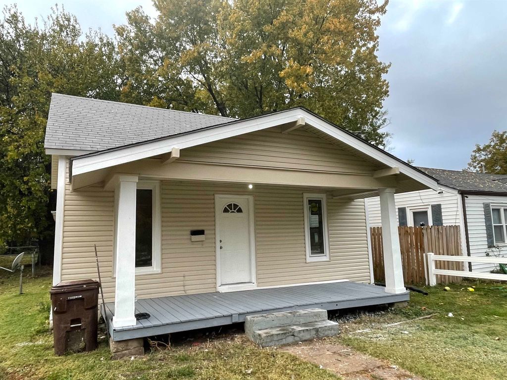 1819 S Palisade Ave, Wichita, KS 67213