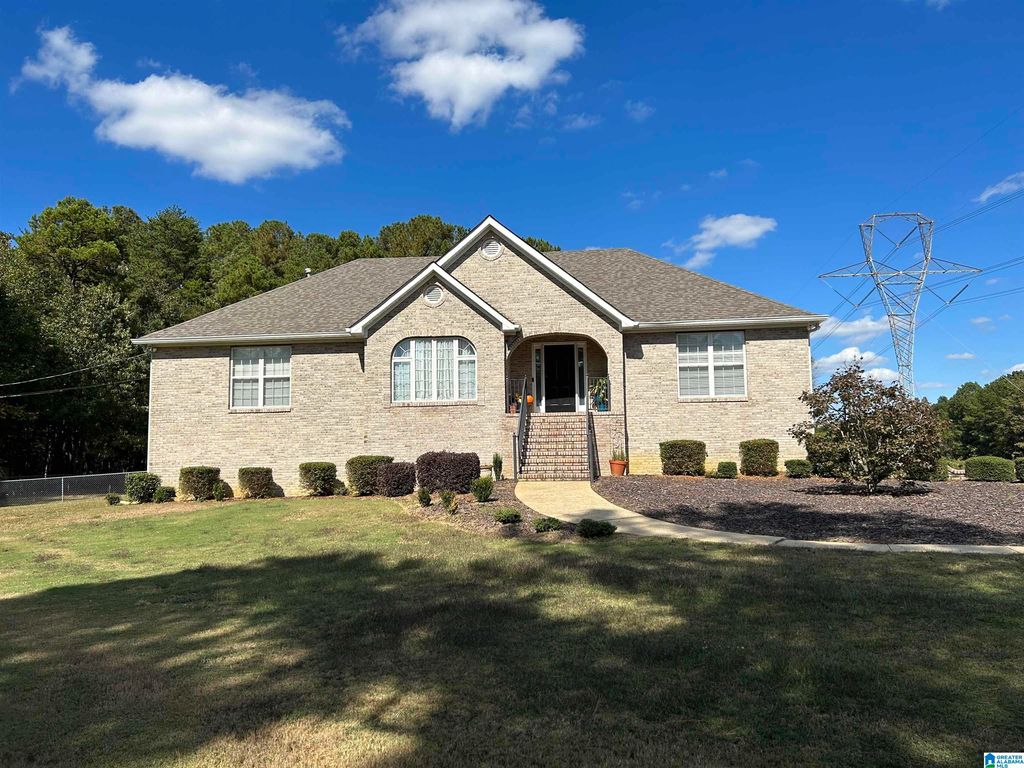 6591 White Oak Ln, Hueytown, AL 35023 Trulia