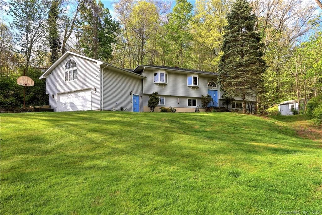76 Woodland Dr, Northford, CT 06472 Trulia