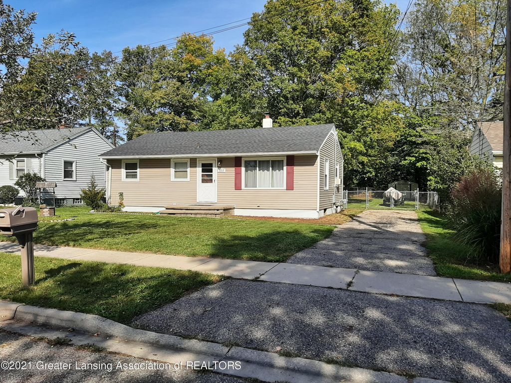1010 Mel Ave, Lansing, MI 48911