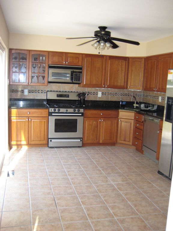 38B Chicopee Dr, Princeton, NJ 08540