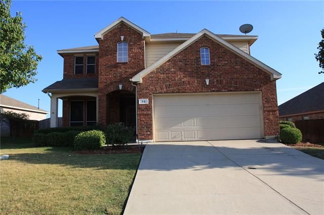 46 Heron Dr, Sanger, TX - 4 Bed, 3 Bath Single-Family Home - 12 Photos