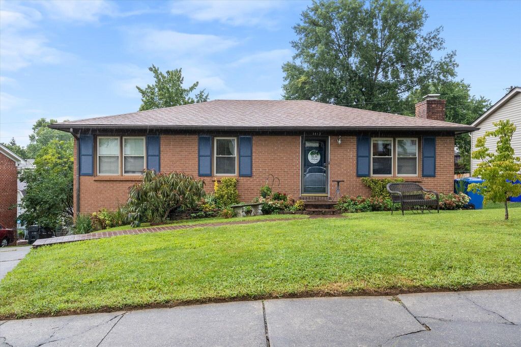 3812 Kittiwake Dr, Lexington, KY 40517