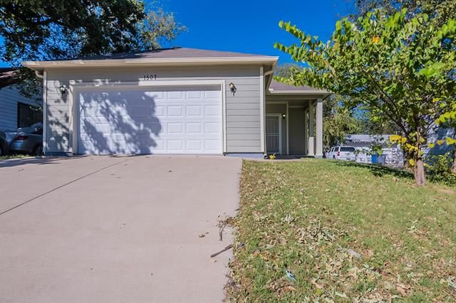 1507 Padgitt Ave, Dallas, TX 75203