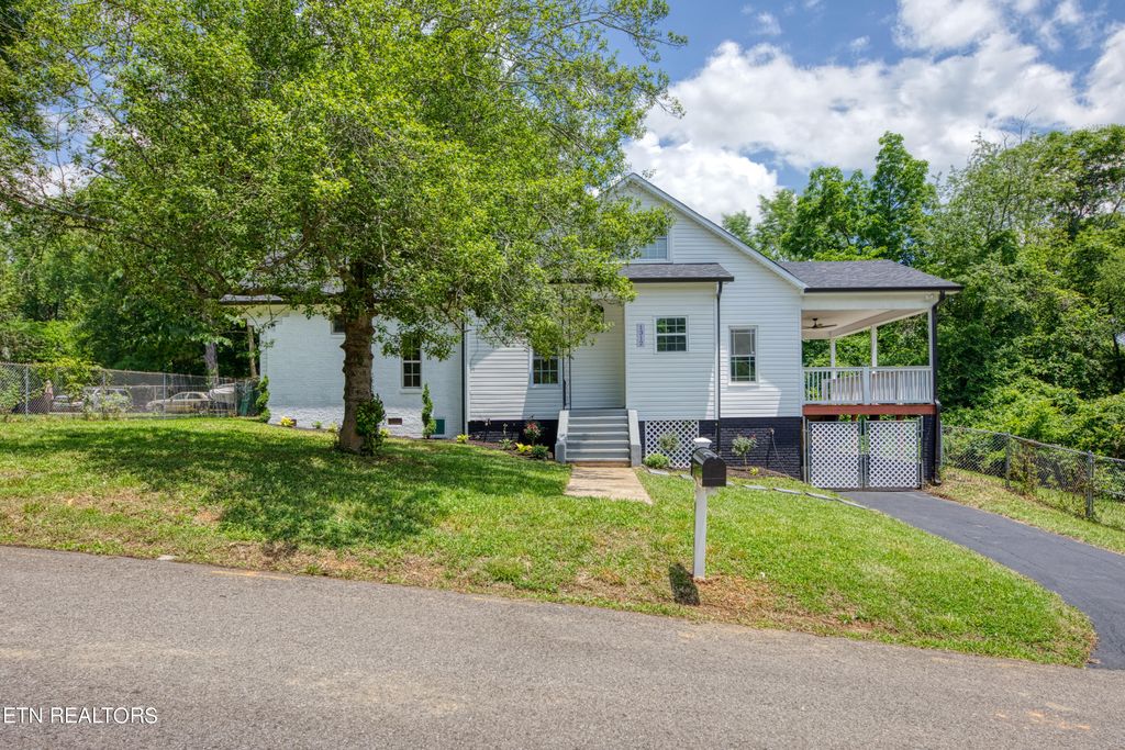 1312 Crestview St, Knoxville, TN 37915 MLS 1265376 Trulia