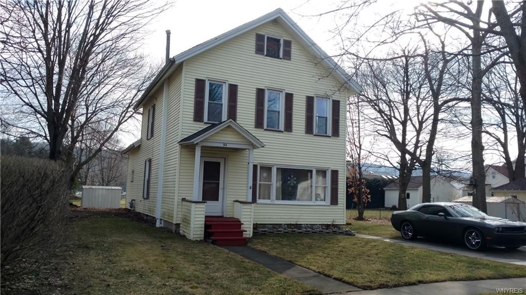 94 N Maple St, Warsaw, NY 14569