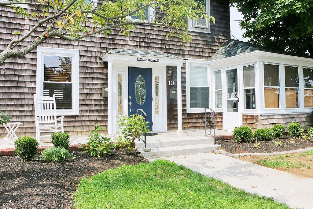 10 Washington St, Rumson, NJ 07760