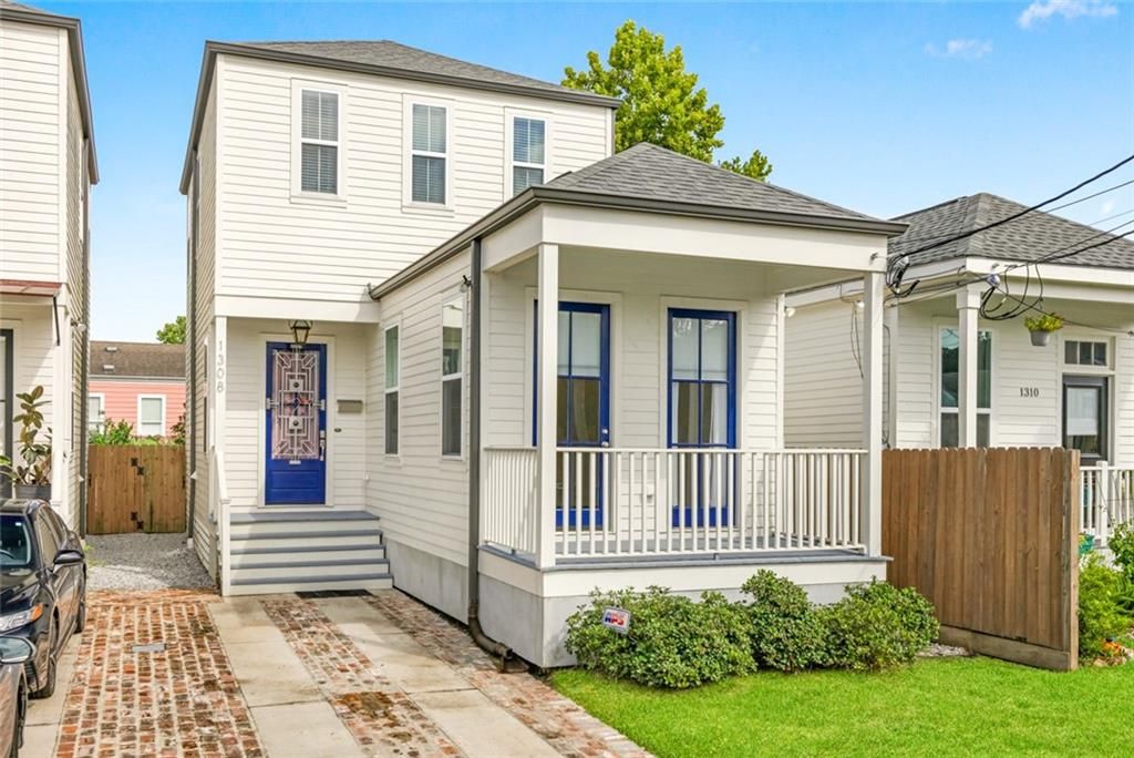 1308 Eagle St, New Orleans, LA 70118