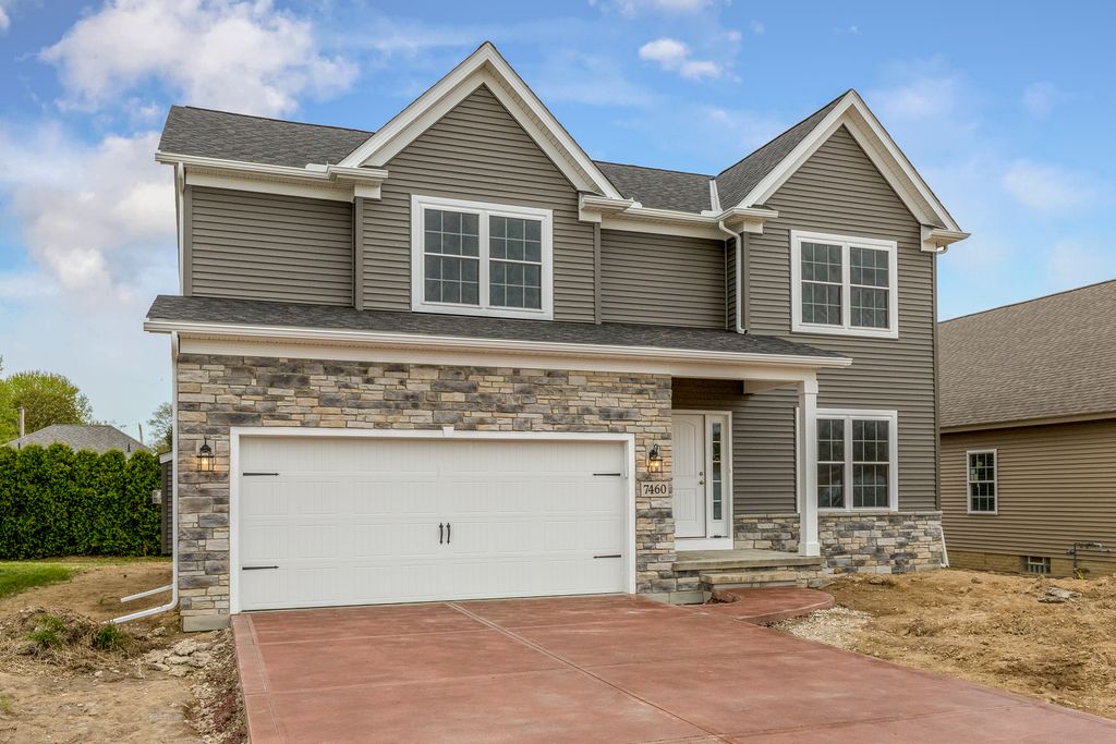 Yorktowne Plan in Iris Place, Aurora, OH 44202