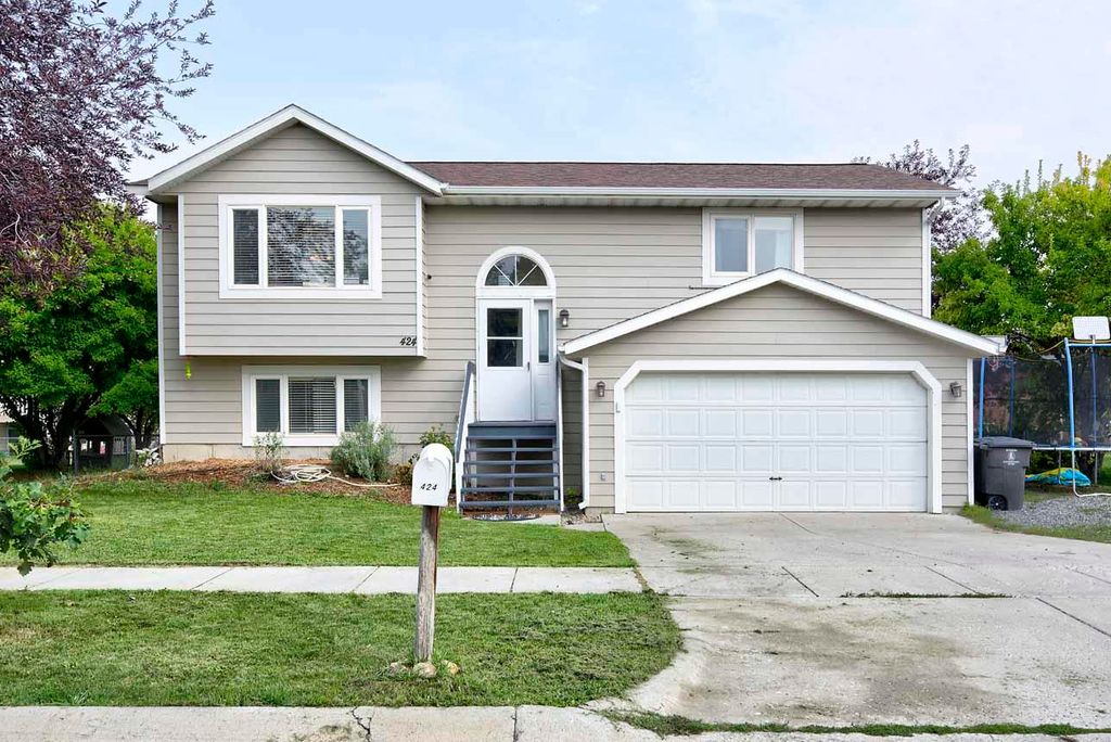 424 Barney St, Helena, MT 59602