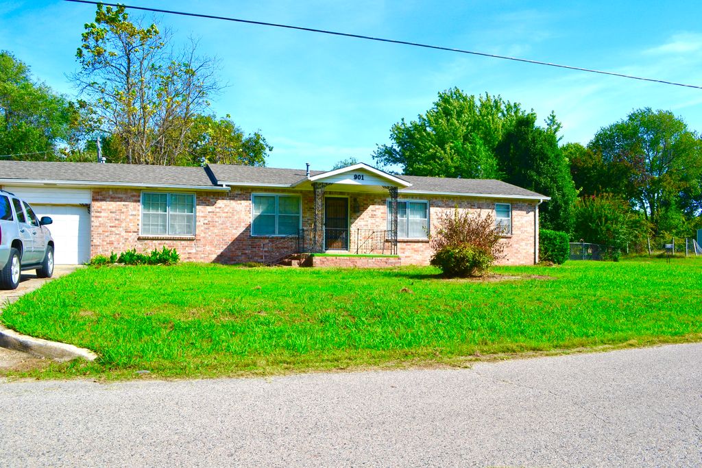901 N 5th St, Okemah, OK 74859 Trulia