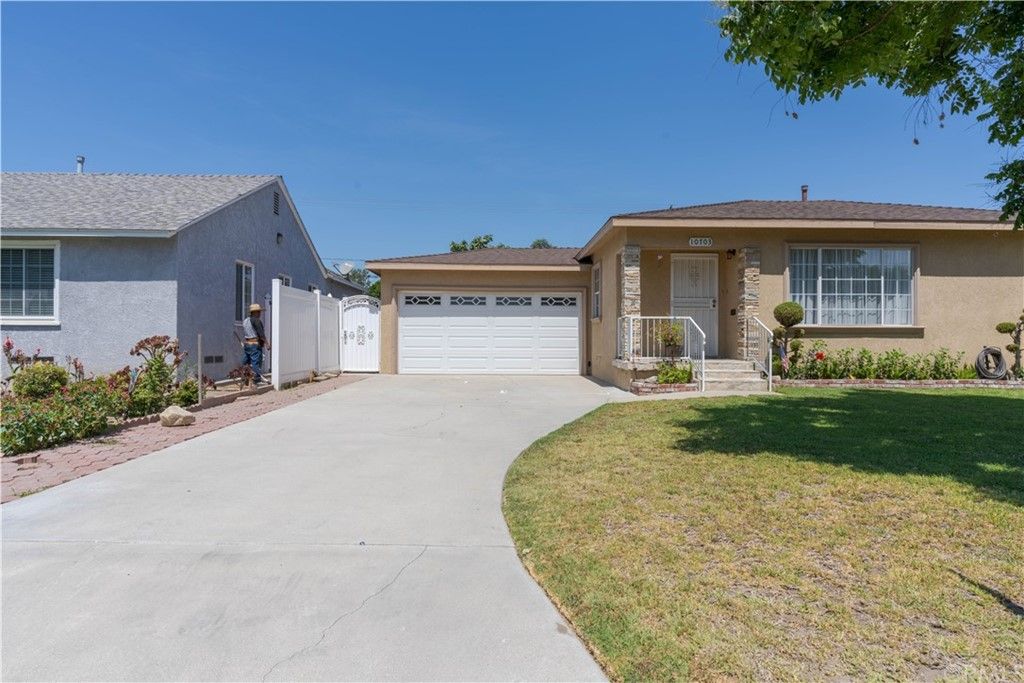 10703 Clancey Ave, Downey, CA 90241