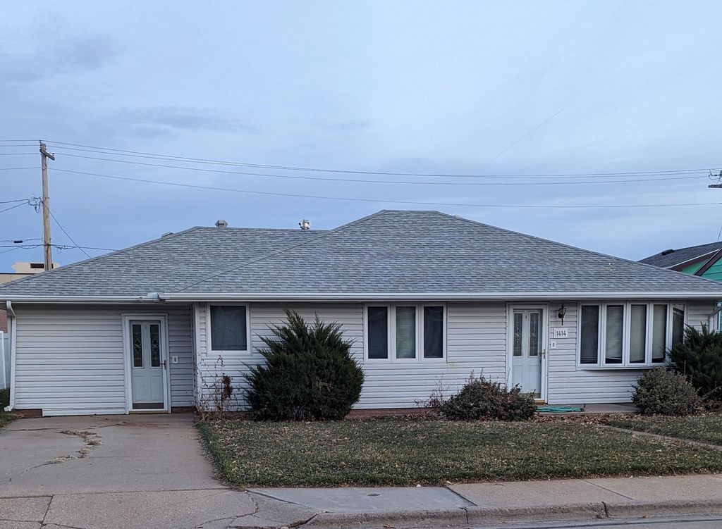 1414 D St, Cozad, NE 69130 Trulia