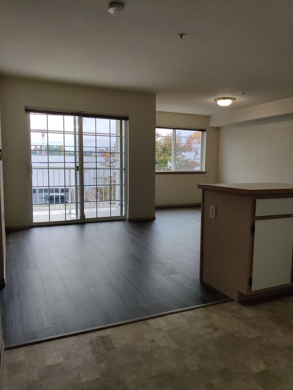 12549 28th Ave NE #208, Seattle, WA 98125