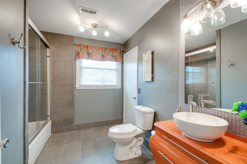 4315 44th St NW, Washington, DC 20016
