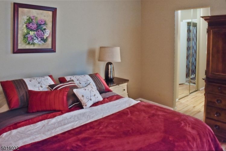 7 Dena Dr 7, Wanaque, NJ 2 Bed, 2 Bath Condo 21 Photos Trulia