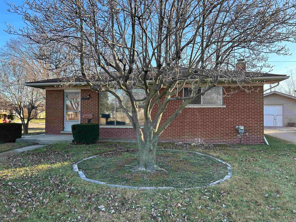 30342 Hayes Rd, Roseville, MI 48066 Trulia