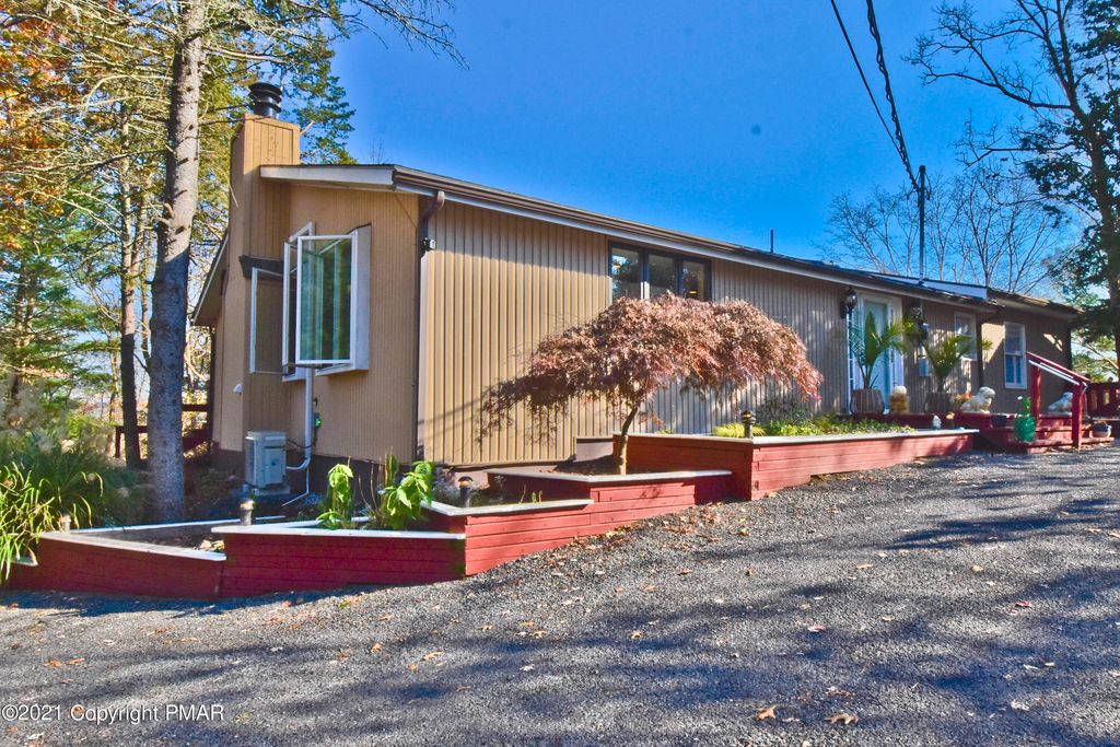 2119 Beaver Ln, East Stroudsburg, PA 18302 Trulia