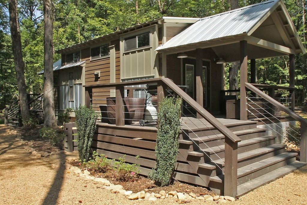 224 Mountain Laurel Ln, Monteagle, TN 37356